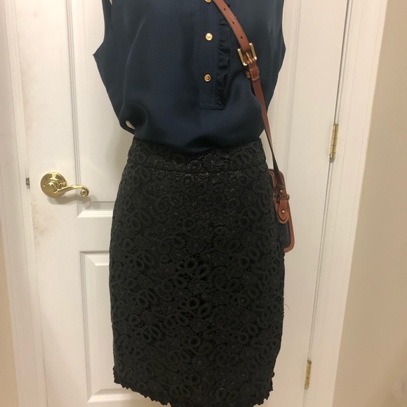 Kate spade ♠️ Stunning skirt lace fabric gorgeous - Picture 3 of 8